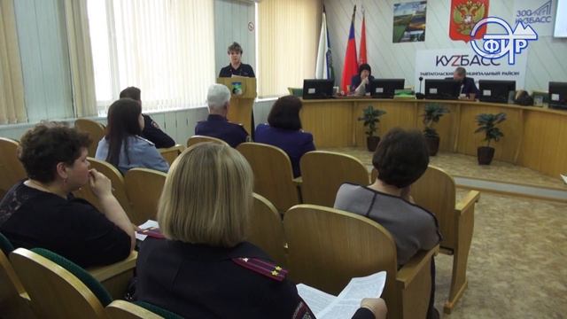 Совещание комиссии смотреть онлайн