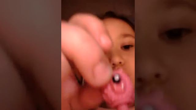 я я пока я показываю свои отпуске я показываю свои липучки смотреть онлайн