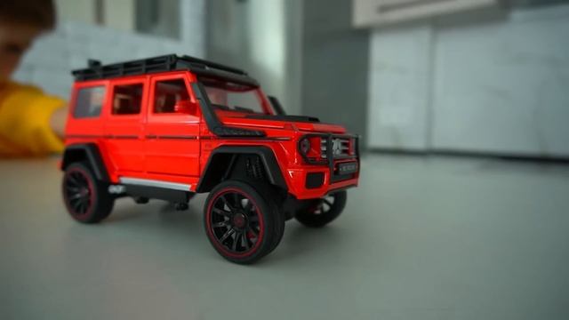 Мега-распаковка фирменных игрушечных машинок от Марка смотреть онлайн