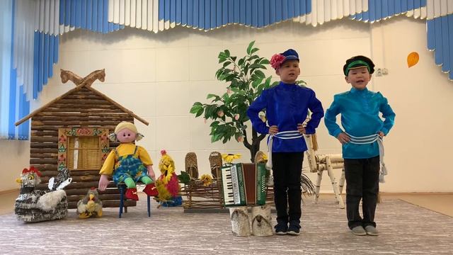 26 Федулов Макар, Космагамбетов Таир, подготовительная группа МДОУ №35 Частушки «Гармонист» смотреть онлайн