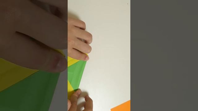 네모아저씨 페이퍼 블레이드 베리에이션(접기) смотреть онлайн