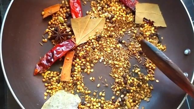 Chettinad Chicken Recipe| ಚೆಟ್ಟಿನಾಡು ಚಿಕನ್ ಫ್ರೈ смотреть онлайн