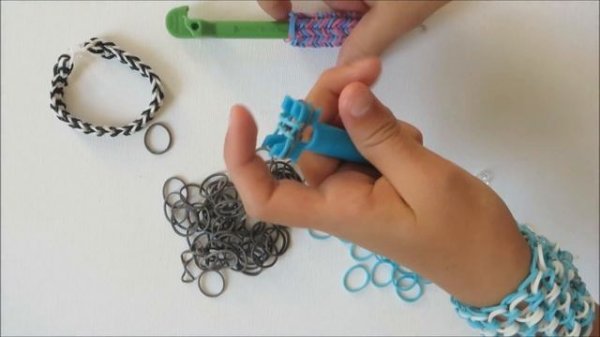 Rainbow Loom Nederlands Inverted Fishtail Bracelet - Armband - Loom bands