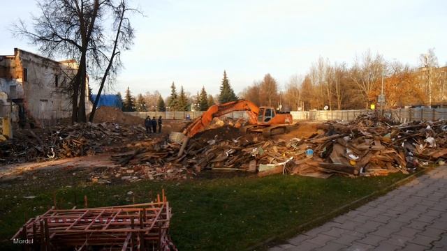 На месте клуба ленина смотреть онлайн