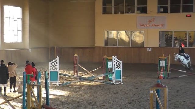 Ли Элина и Амазонит, с перепрыжкой, 60см, 01-12-2021, Кубок Тулпар Джуниор смотреть онлайн