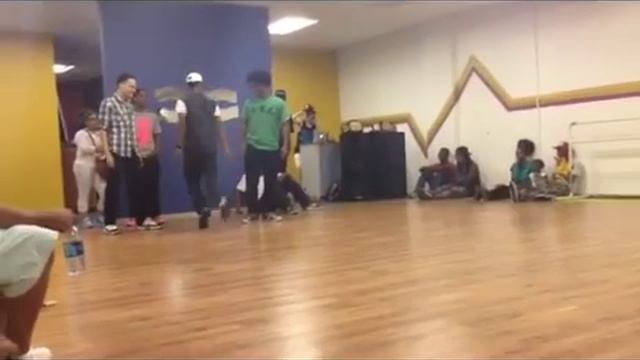 JayR and Bishop vs Trent and BK смотреть онлайн