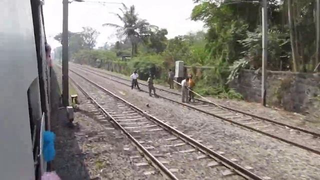 Last DC EMU: Lower Parel-Mahalakshmi смотреть онлайн