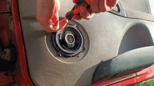 Замена штатных динамиков в Lada kalina 1 на Dl audio Raven 130