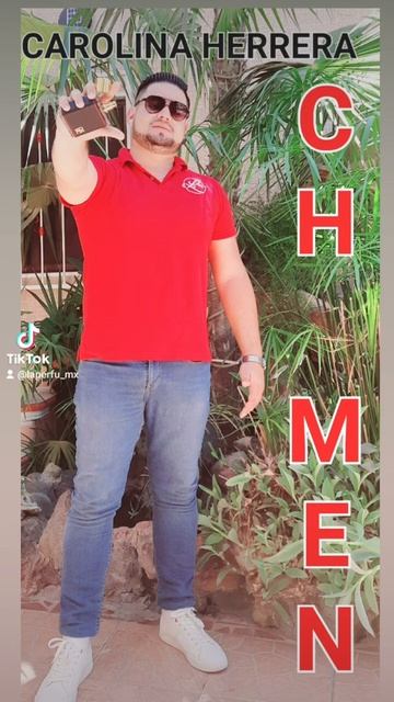 CH Men Carolina Herrera смотреть онлайн