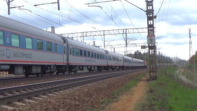 "Невский экспресс!" ЭП20-010 с поездом №748 сообщением Москва - Санкт-Петербург. смотреть онлайн