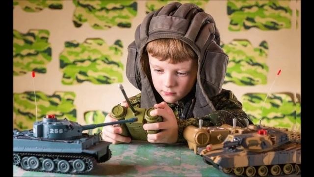 Песни к 23 февраля - Мальчикам на 23 февраля