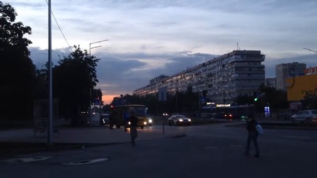 проста такой себе видеоклип с затянутым видеорядом и музыкой на фоне смотреть онлайн