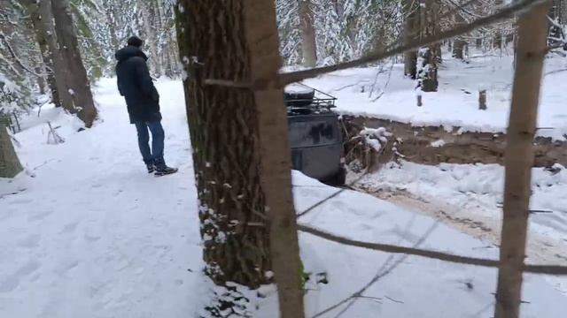До мента. Первая попытка выбраться из ловушки. Чёрный. смотреть онлайн