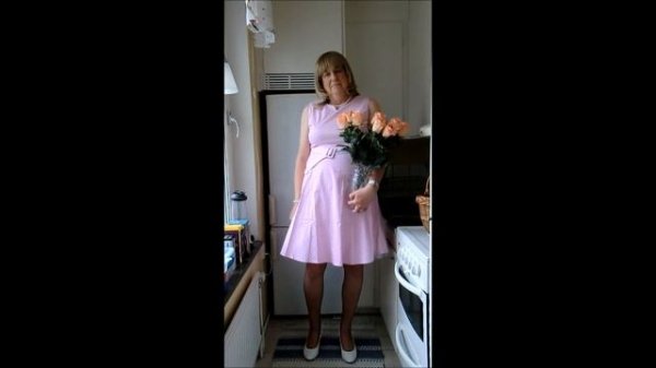 Crossdresser Mira - Oh Oh Old Pink Girl!