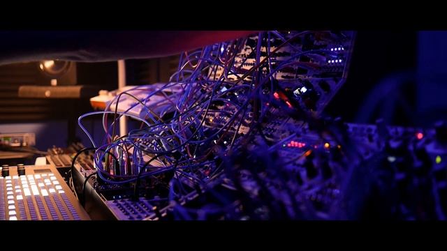 State Azure 'Continuum' Ambient Modular Performance (Eurorack + Digitakt) смотреть онлайн