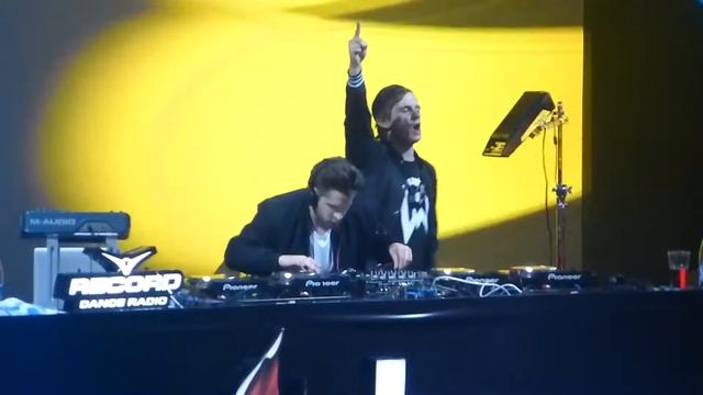 Burn Dj || Knife Party SPb || A2 Arena || 27/04/2013 - Monsta part 3 смотреть онлайн