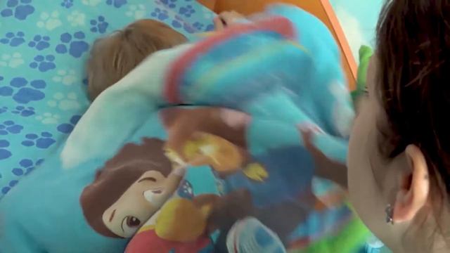 Бежим ради жизни! Дети, которым мы помогаем в 2020 году. Артем Дубов смотреть онлайн