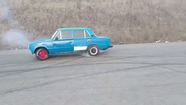 дрифт на ваз 21011 6км снова тотал? #8 смотреть онлайн