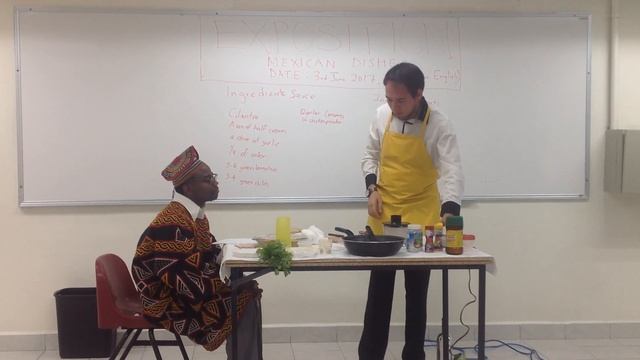 English Exposition of Antonio Torres Alvarado on how to prepare Pastel Azteca. смотреть онлайн