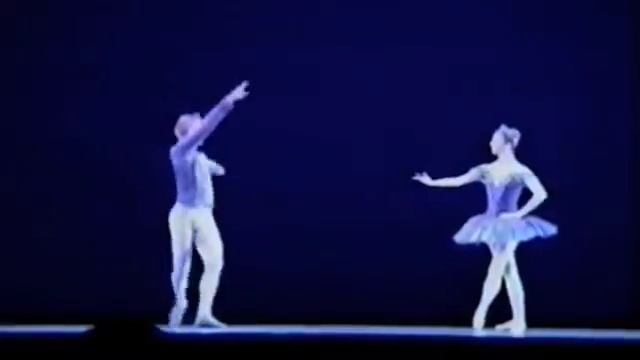 Michele Wiles & David Hallberg of American Ballet Theatre 2002 Variations смотреть онлайн
