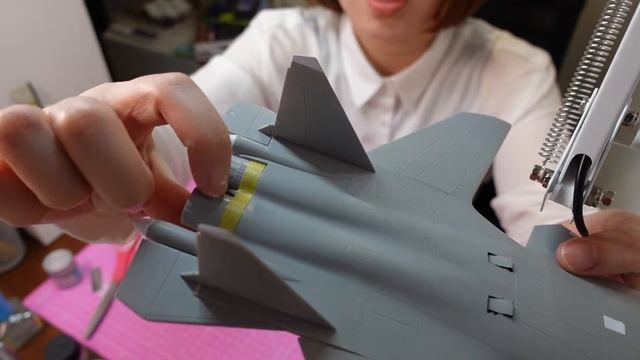 【プラモデル 作業用 BGV】童友社 1/72 ロシア空軍 Su-47 ベルクート その.6　機体の塗装　その1　水性 筆塗り！　Russian Air Force Su-47 Berkut смотреть онлайн