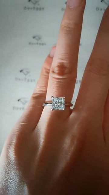 Doveggs Solitaire Moissanite Ring/lab Grown Diamond Engagement Ring