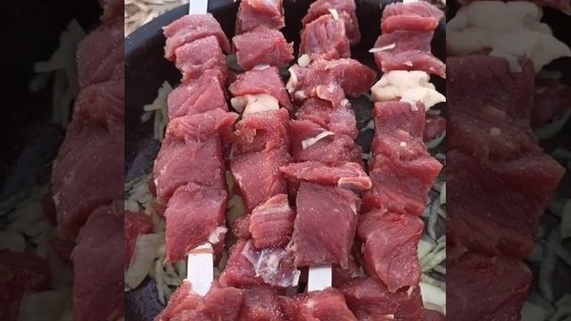 آشپزی در طبیعت بکر طرز تهیه ی چنجه#کنجه#کباب#اشپزی#گوشت_بره##غذاهای_رژیمی#خورشت#طبیعت_گردی #کمپینگ смотреть онлайн