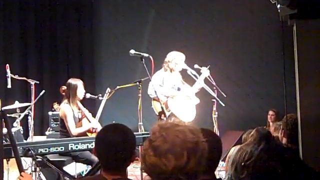 Jasmine opening for Matt Costa "Cheshire Moon" (original tune) смотреть онлайн