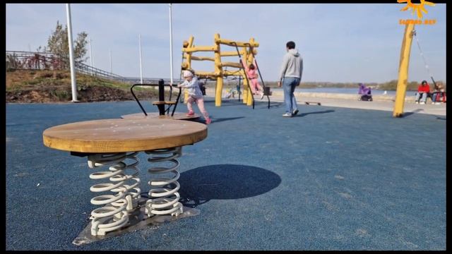 О безопасном покрытии на детской площадке.Эксперимент с товарищем Тыквиным.