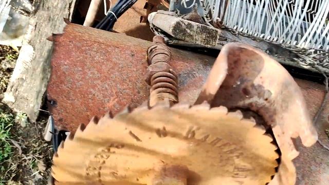 В поисках автохлама наткнулся на такую штукувину. Ищу новый авто проект. смотреть онлайн