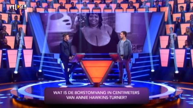 44 Kilo borst - POSTCODE LOTERIJ BEAT THE CROWD смотреть онлайн