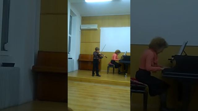 F.J.Gossec - Tambourine - Victor Vasilev, 8y.o. Violin