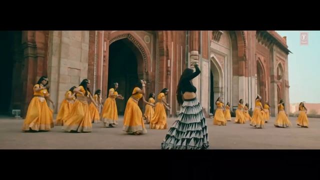 Nora Fatehi Hot Dance 😍🔥💃