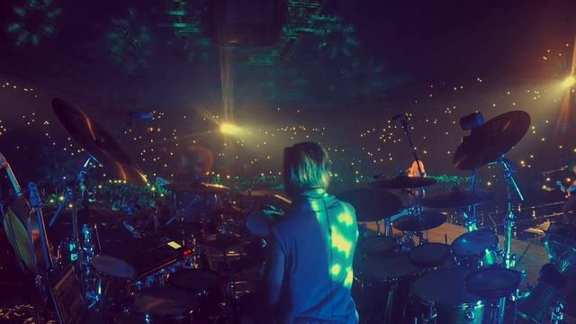 Brendan Buckley w/Shakira "Boig Per Tu" live in Barcelona смотреть онлайн