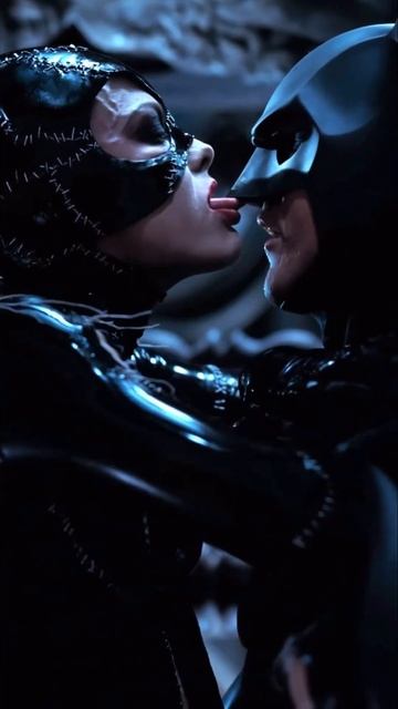 The Bat and the Cat | Batman Returns (1992) смотреть онлайн