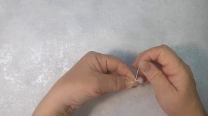 Как завязать узел в браслете из эластомерной нити (резинки)