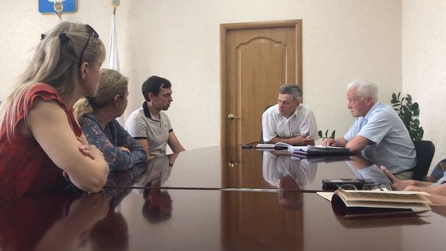 Администрация займётся вопросами таинственных вредных выбросов смотреть онлайн