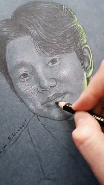 Gong Yoo / Гон Ю / Гон Джи Чоль смотреть онлайн