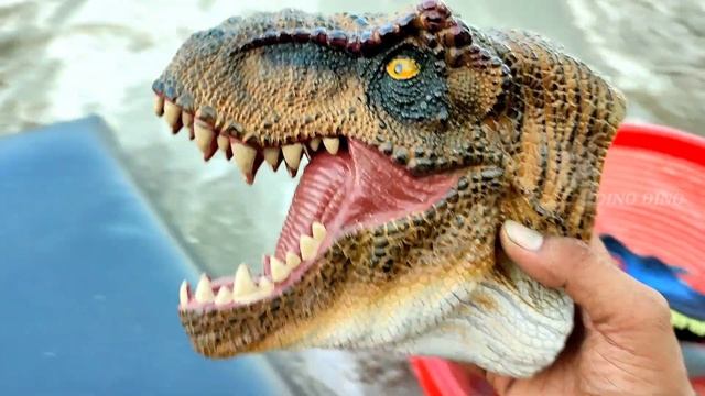 Hunting found Jurassic world evolution 2,T-Rex, Mosasaurus, Dhilophosaurus, Pterodactyl, Stegosauru смотреть онлайн