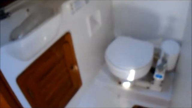 Veleiro Delta 32 ano 2002 - motor Yanmar 30 HP смотреть онлайн