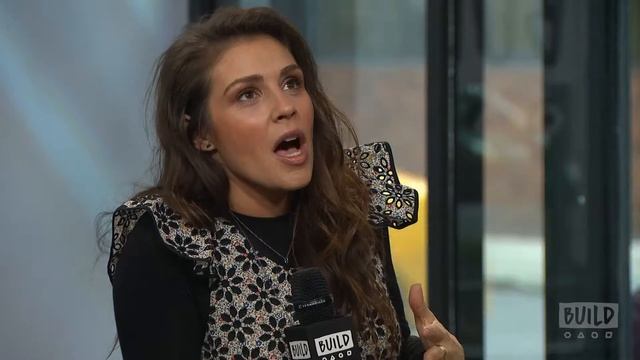 Lili Mirojnick's Experience Working With Christopher Meloni