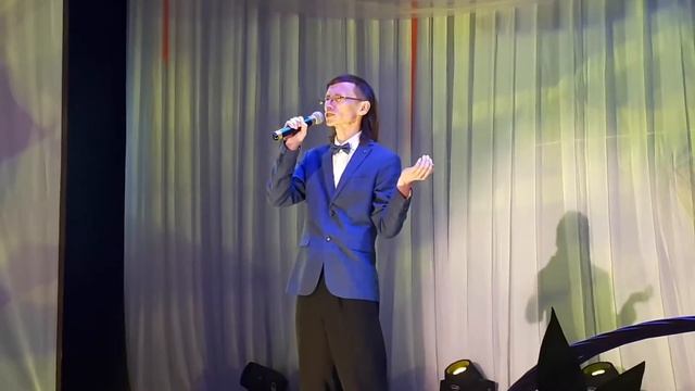 Виталий Микушев - Эта осень смотреть онлайн