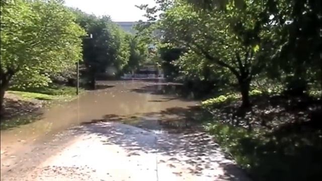 Flood in Ames, IA 2010 смотреть онлайн