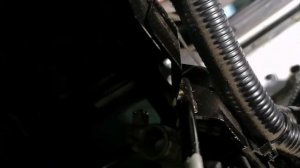 LADA VESTA NG (гул при повороте направо).