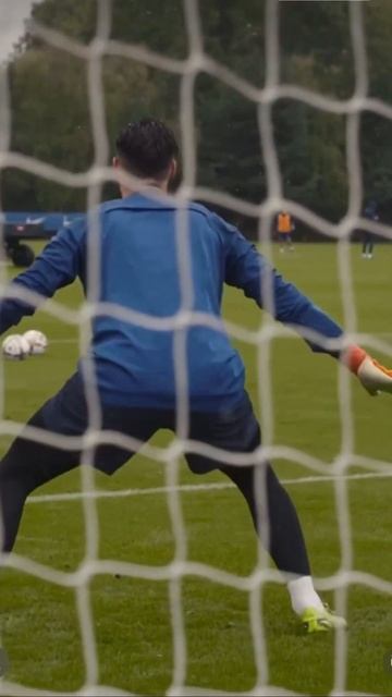 Chelsea FC Goalkeeper Training 🔥 смотреть онлайн
