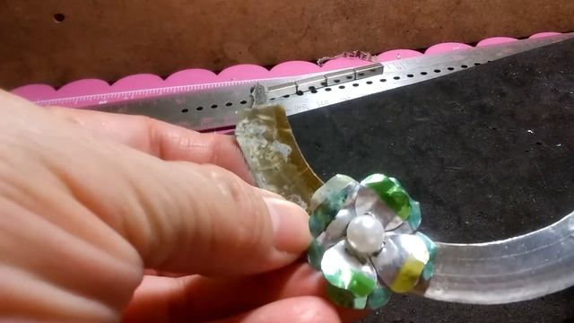 Colgante/pendiente en diseno de flor-aluminio reciclado-upcycled jewelry-soda can pendant смотреть онлайн