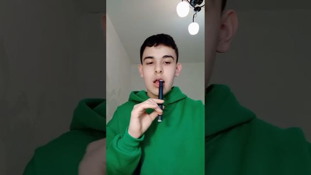 Пою легендарную песню: