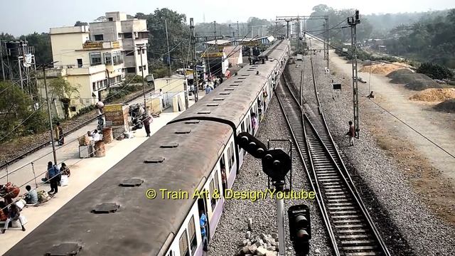 Yellow Color EMU Sealdah Shantipur Local of Indian Railway смотреть онлайн