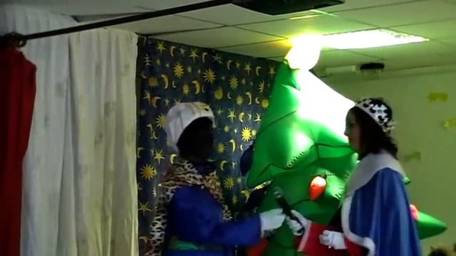 OBRA DE TEATRO PADRES CP ZALFONADA LOS TRES REYES MAGOS смотреть онлайн