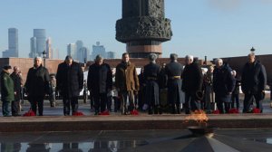 23 ФЕВРАЛЯ НА ПОКЛОННОЙ ГОРЕ ДЕПУТАТЫ ГОСУДАРСТВЕННОЙ ДУМЫ ПОЧТИЛИ ПАМЯТЬ ЗАЩИТНИКОВ ОТЕЧЕСТВА